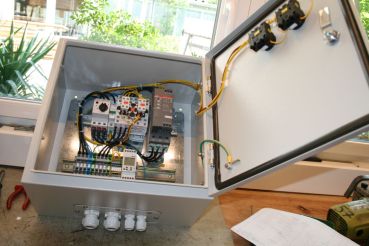 Motorstarter 7,5 KW als Softstarter, Motor Wendeschaltung, für Rührwerke, Lüfter, Hebewerke, Pressen, Pumpen, schweranlaufend