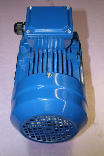 Drehstrommotor KR Motor-Shop, MS 90L-2, 2,20KW, 230/400; 3000 U/min, B3, IE2, Elektromotor, Motor, Kompressor, Kompressormotor Drehstrommotor KR Motor-Shop, MS 90L-2, 2,20KW, 230/400; 3000 U/min, B3, IE2, Elektromotor, Motor, Kompressor, Kompressormotor