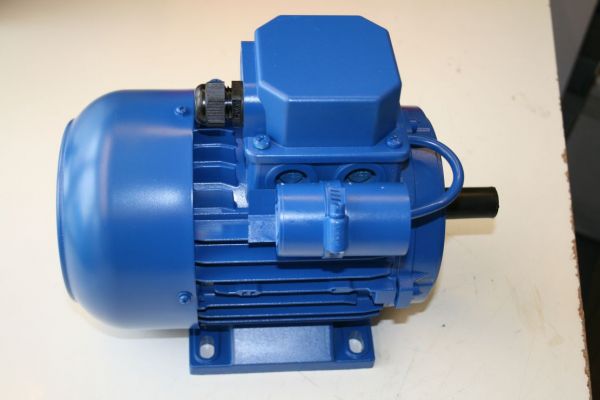 Wechselstrommotor, TYPE: AR 80-4C, 0,75KW, 230V, B3, n=1500, Elektromotor, Mischermotor, Motor