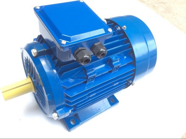 Drehstrommotor CMEC, YX3-132S1-2, 5,5KW, 400/690V, n=3000, B3, IE3, Elektromotor, Kraftmotor, ELMA, Elektrim, Cantoni, ABB, Siemens