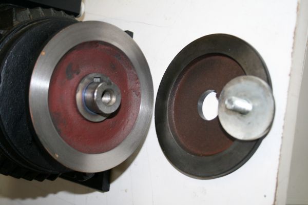 Drehstrommotor als Kreissägemotor Niedermeier KRN 100 L1-4, 4,2KW, n1500/1350, Ersatzmotor für Kreissägen, Kippsäge, Kreissäge, Tischkreissäge, Kappsäge, Brennholz, Schreiner, Bauer